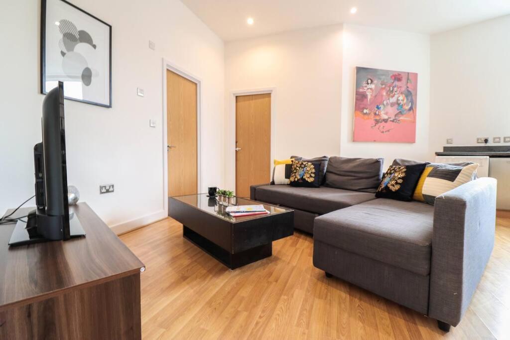 Camber Hill - Long Stay Offer London Ngoại thất bức ảnh